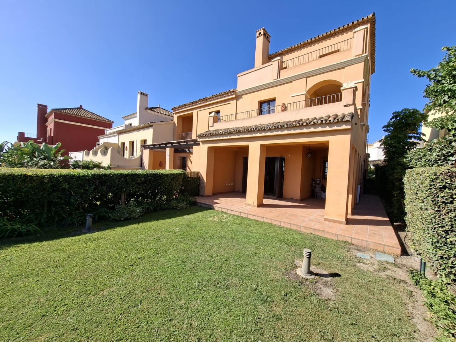 3 bedroom Semi-detached Villa for sale in Sotogrande with pool - € 840,000 (Ref: 9310500)