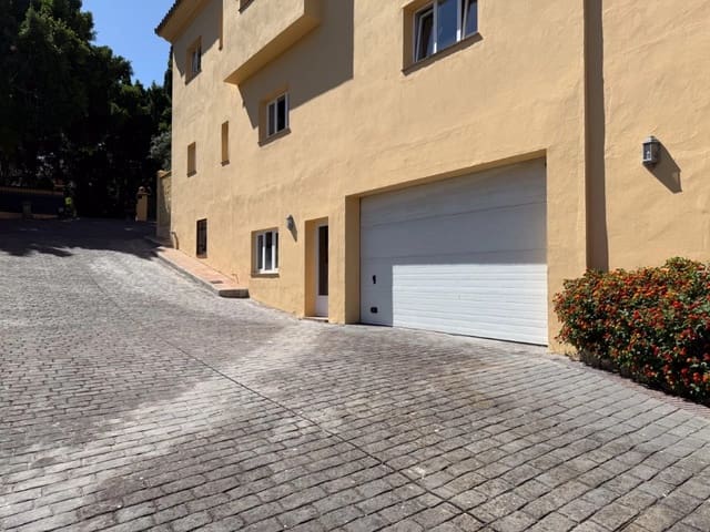 7 bedroom Villa for sale in Sotogrande Alto, San Roque with pool garage - € 1,995,000 (Ref: 9353203)