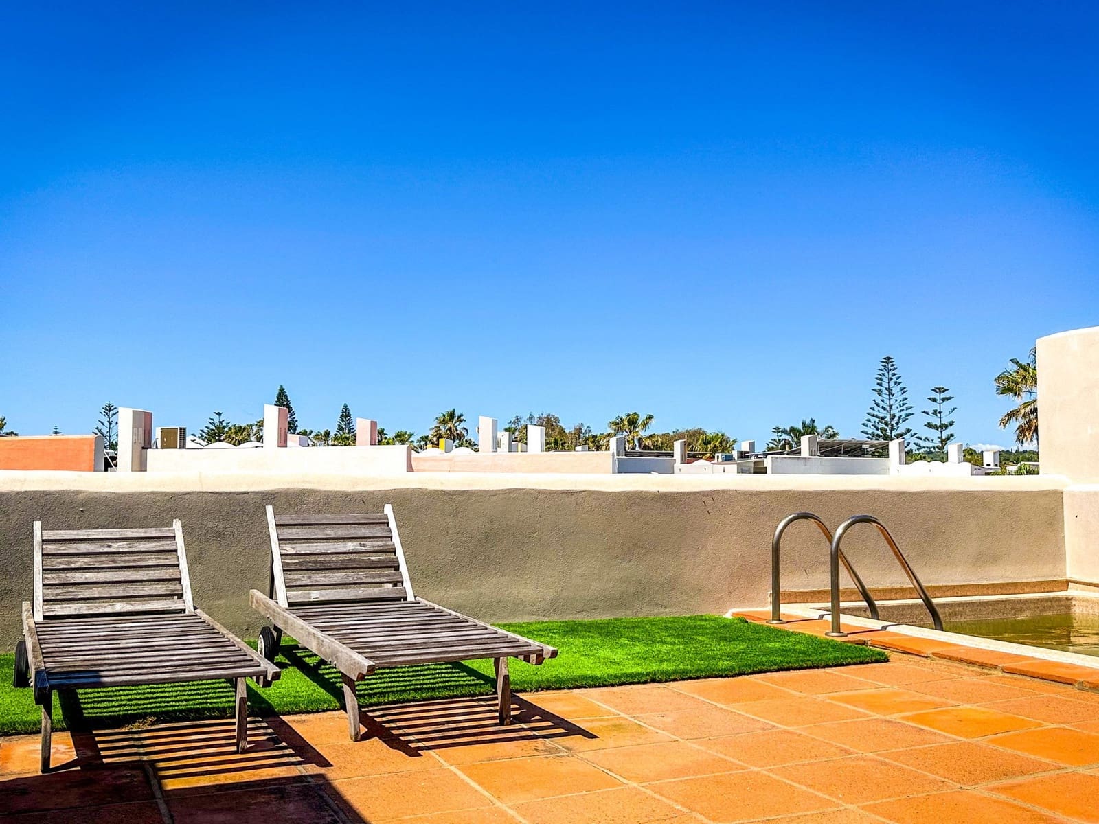 4 makuuhuone Paritalo myytävänä paikassa Sotogrande mukana 
autotalli - 2 400 000 € (Ref: 9374995)