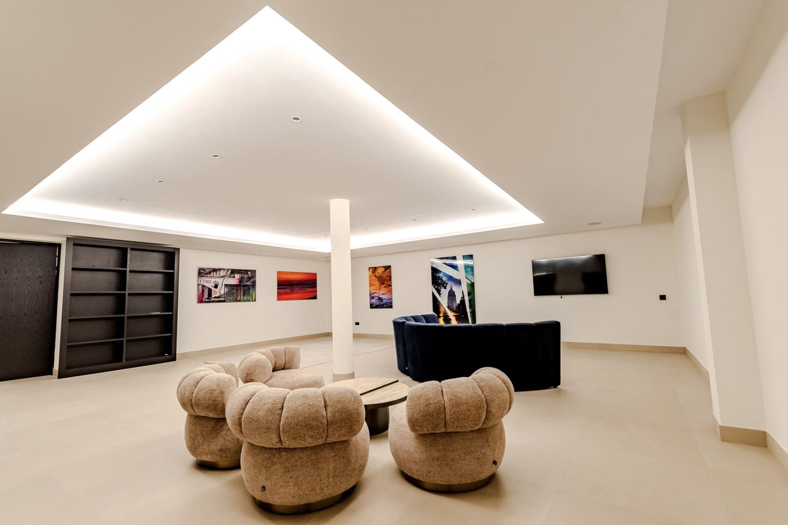 Chalet de 7 habitaciones en Sotogrande en venta con garaje - 12.995.000 € (Ref: 9455914)