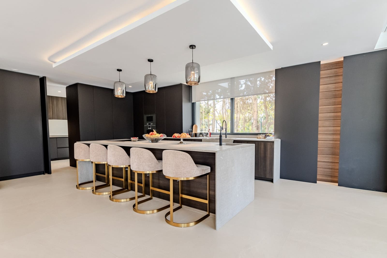 Chalet de 7 habitaciones en Sotogrande en venta con garaje - 12.995.000 € (Ref: 9455914)