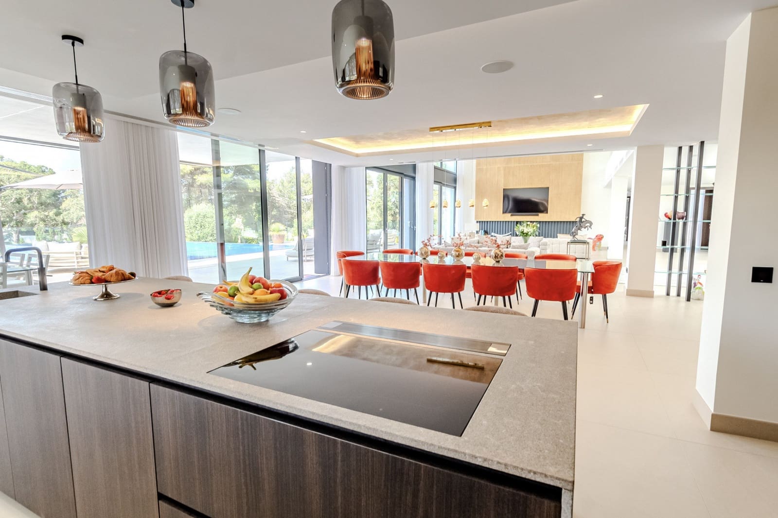 Chalet de 7 habitaciones en Sotogrande en venta con garaje - 12.995.000 € (Ref: 9455914)