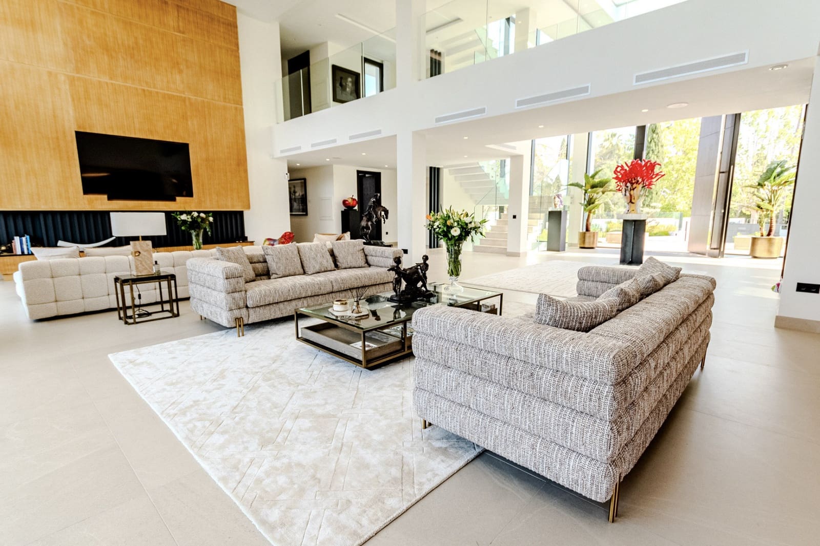 Chalet de 7 habitaciones en Sotogrande en venta con garaje - 12.995.000 € (Ref: 9455914)