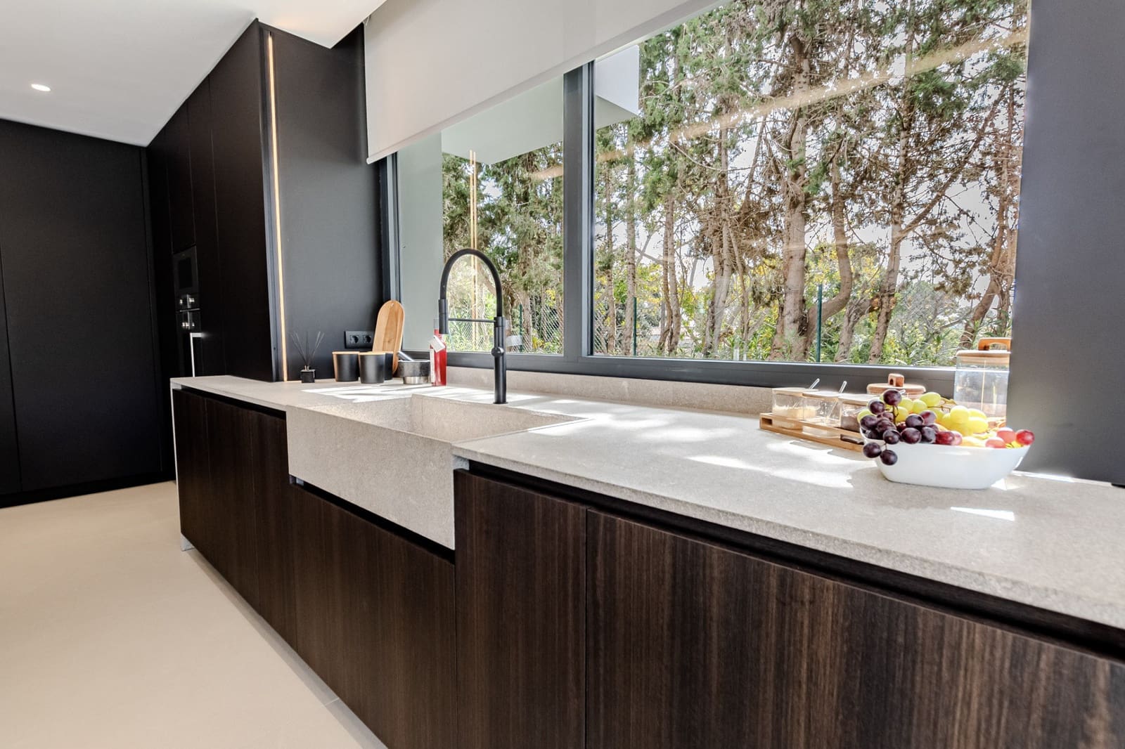 Chalet de 7 habitaciones en Sotogrande en venta con garaje - 12.995.000 € (Ref: 9455914)