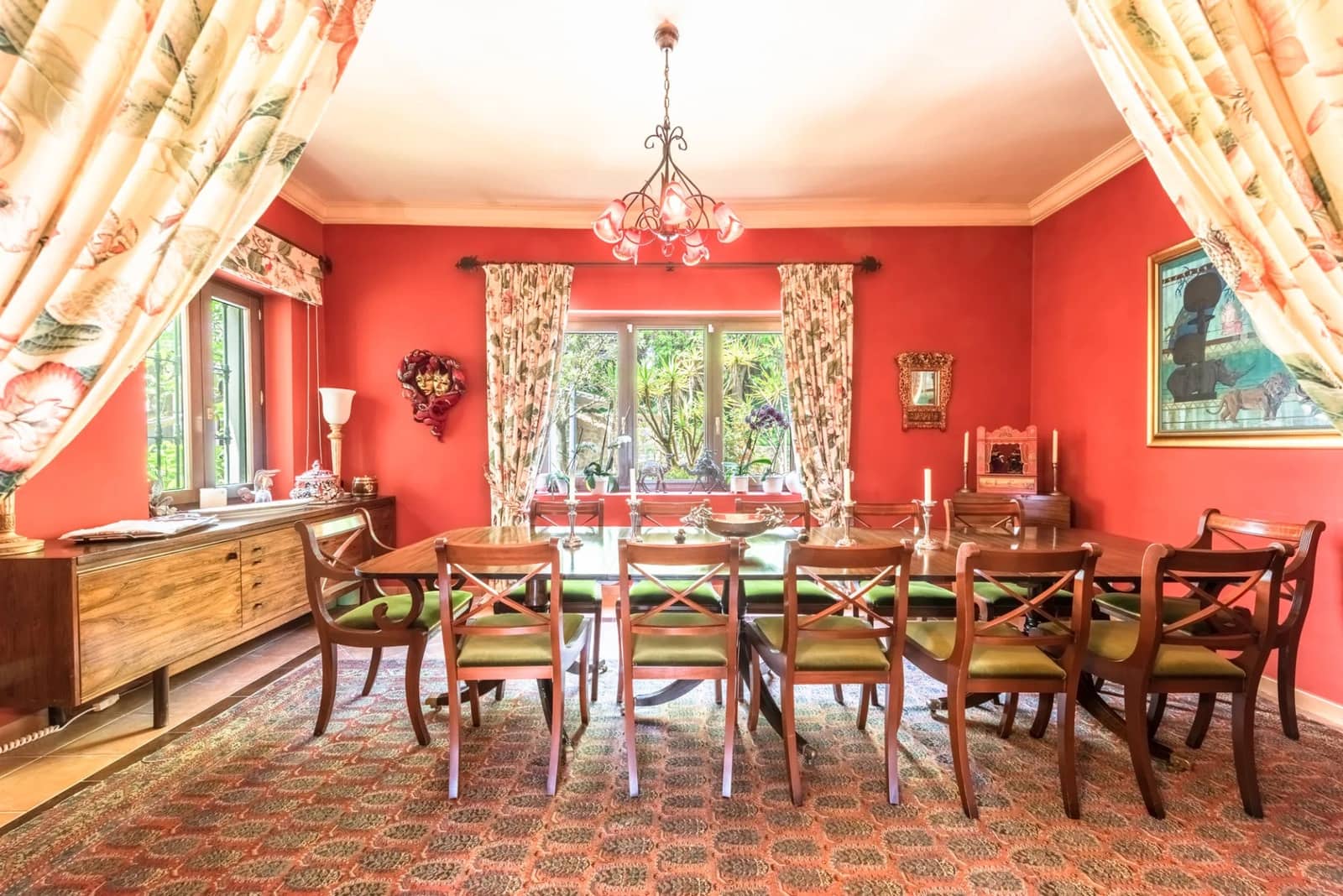 9 soverom Villa til salgs i Sotogrande med svømmebasseng garasje - € 3 600 000 (Ref: 9503888)