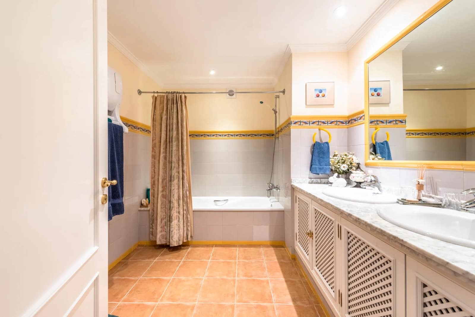 9 slaapkamer Villa te koop in Sotogrande met zwembad garage - € 3.600.000 (Ref: 9503888)