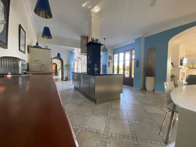 5 camera da letto Villa in vendita in Sotogrande Alto, San Roque con piscina garage - 2.250.000 € (Rif: 9508430)