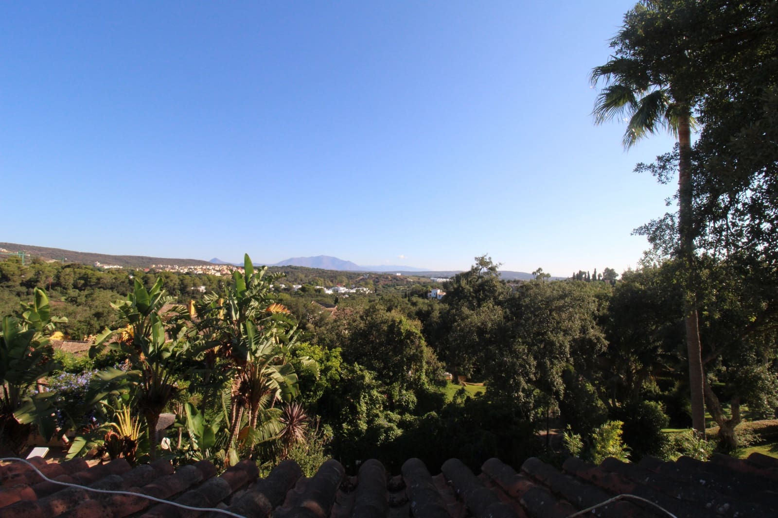 5 bedroom Villa for sale in Sotogrande with pool garage - € 2,250,000 (Ref: 9508430)