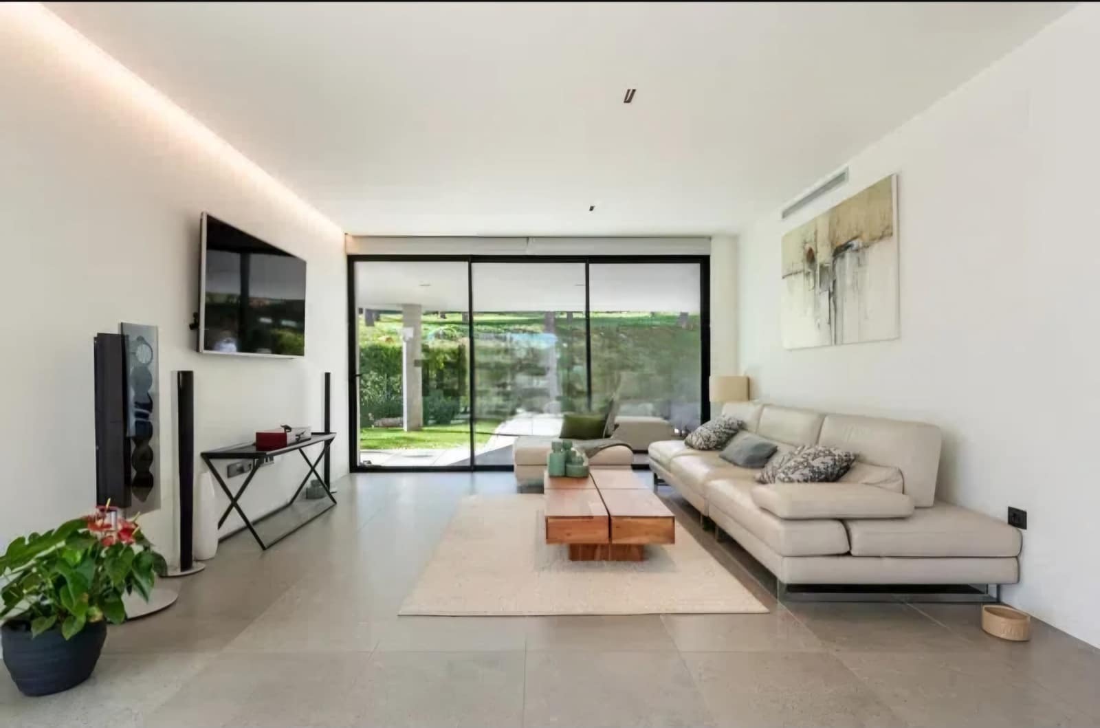 3 slaapkamer Appartement te koop in Sotogrande met garage - € 1.350.000 (Ref: 9513167)