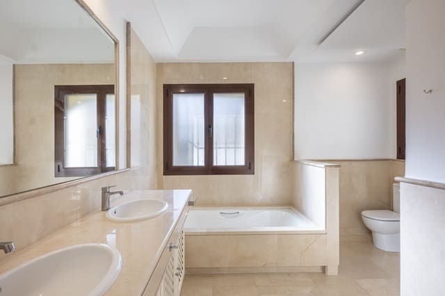 2 camera da letto Appartamento in vendita in Sotogrande Alto, San Roque con piscina garage - 649.000 € (Rif: 9594707)