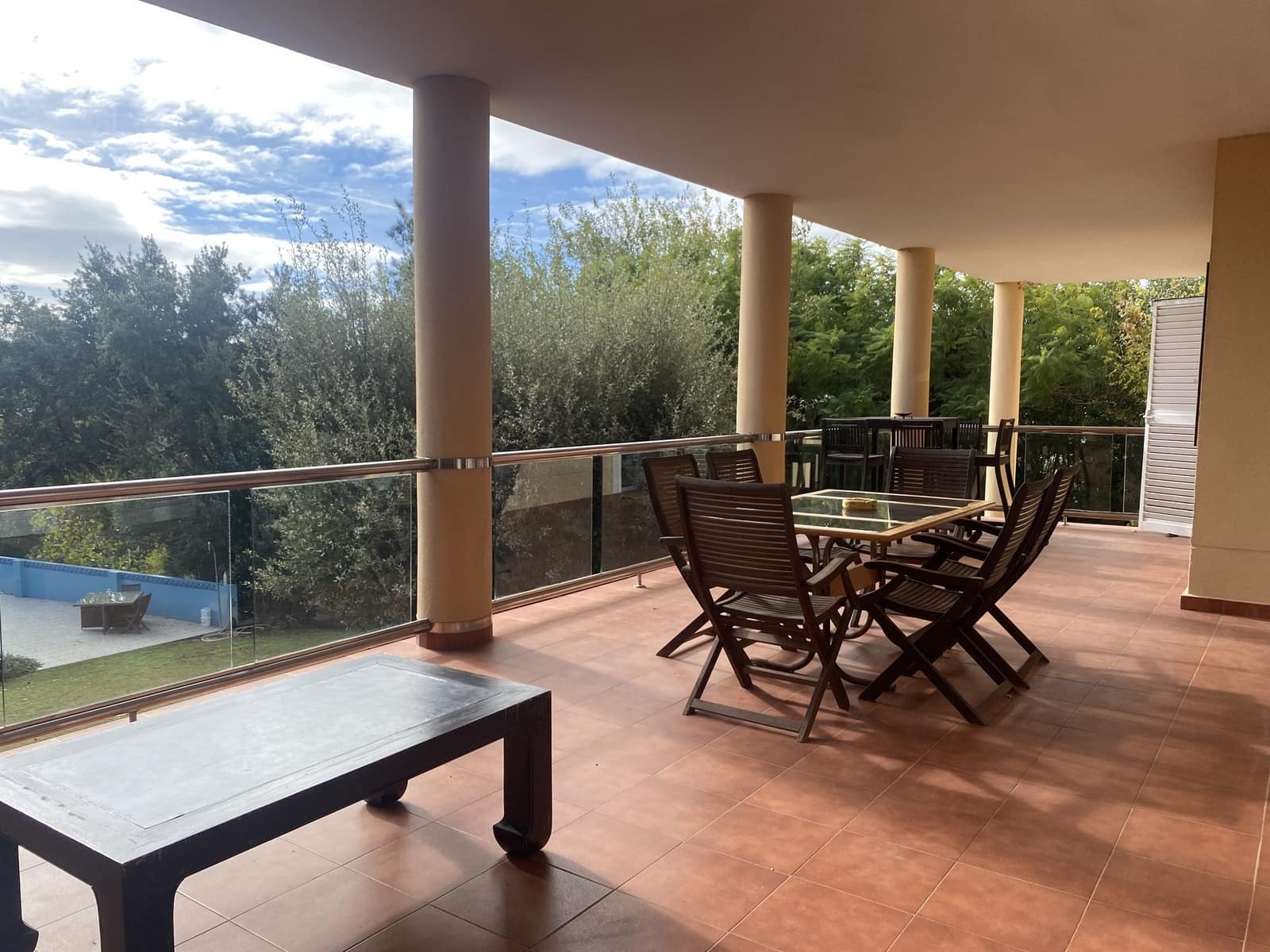 5 sovrum Villa till salu i Sotogrande med pool garage - 1 450 000 € (Ref: 9633923)