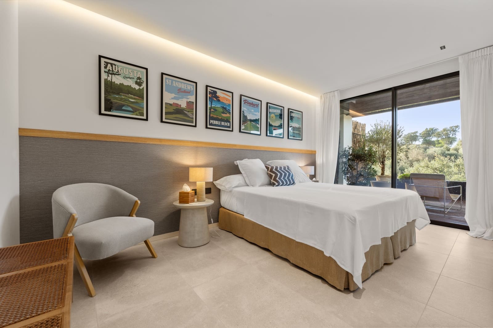 4 Zimmer Penthouse zu verkaufen in Sotogrande mit Pool Garage - 2.950.000 € (Ref: 9633924)