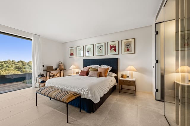 4 makuuhuone Kattohuoneisto myytävänä paikassa Puerto de Sotogrande - La Marina, San Roque mukana uima-altaan 
autotalli - 2 950 000 € (Ref: 9633924)