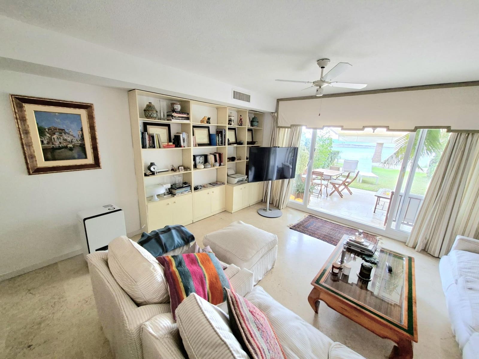 Apartamento de 2 habitaciones en Sotogrande en alquiler con garaje - 2.500 € (Ref: 9633925)