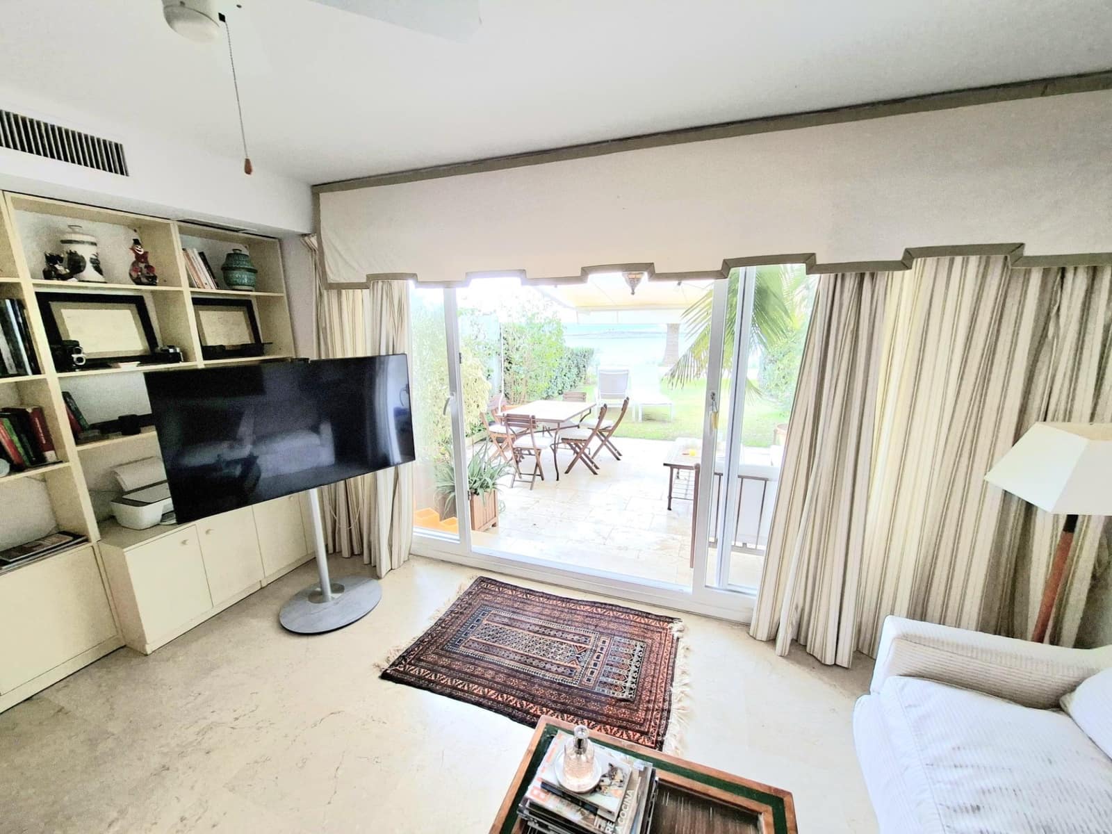 2 soveværelse Lejlighed til leje i Sotogrande med garage - € 2.300 (Ref: 9633925)
