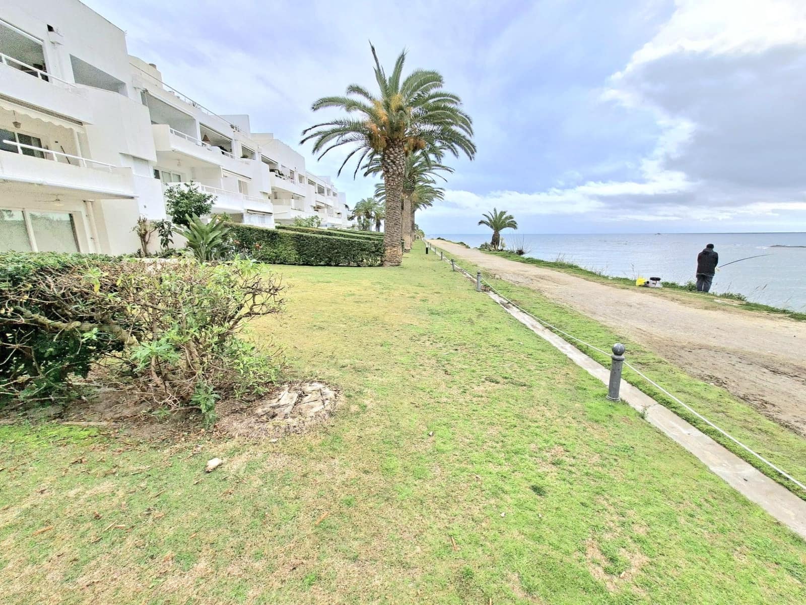 2 soveværelse Lejlighed til leje i Sotogrande med garage - € 2.300 (Ref: 9633925)