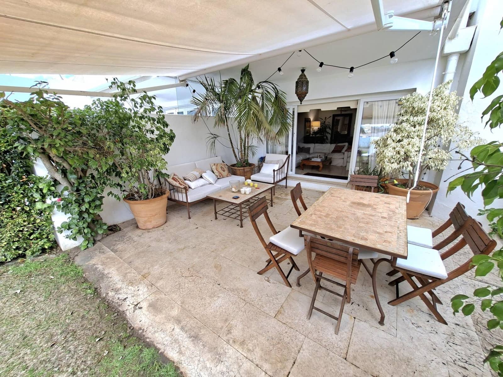 2 soveværelse Lejlighed til leje i Sotogrande med garage - € 2.300 (Ref: 9633925)
