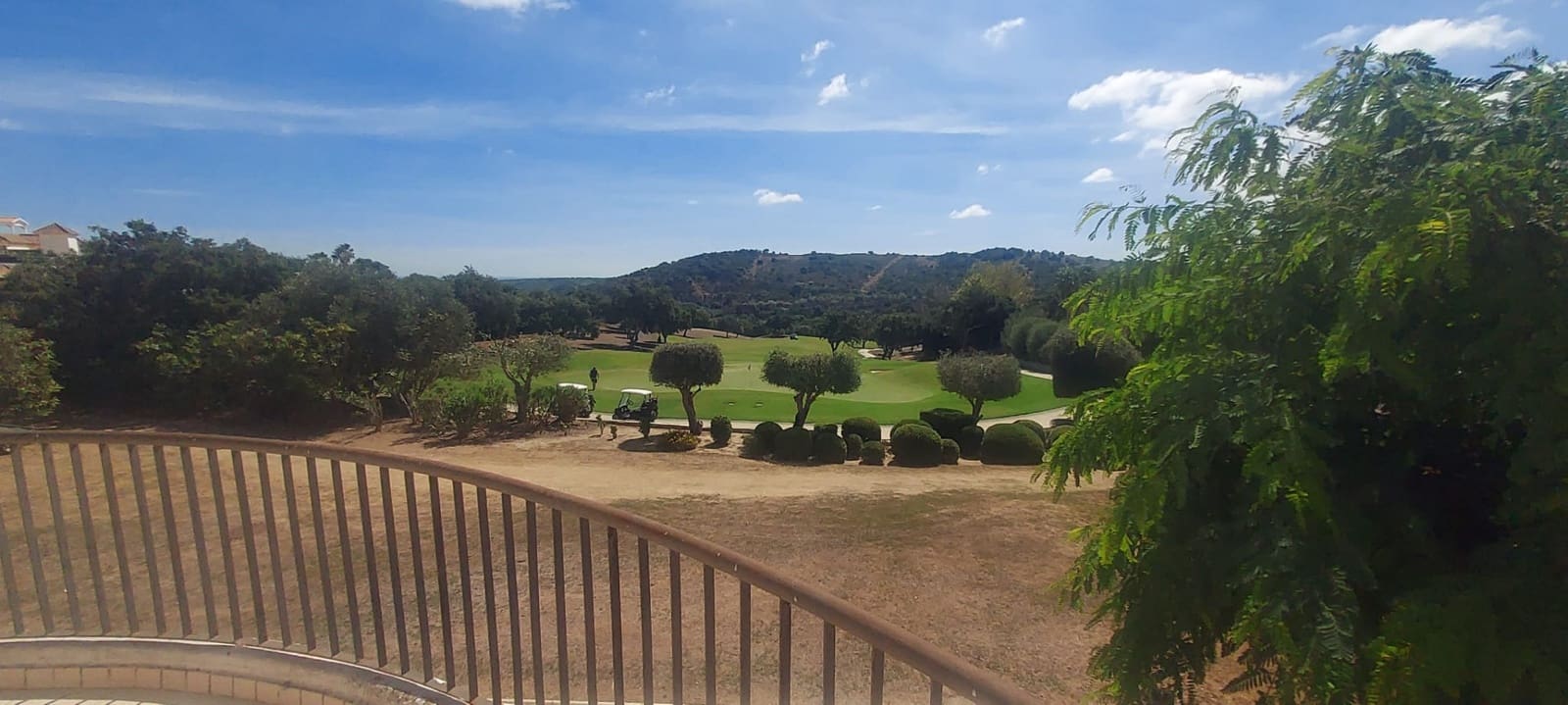 2 Zimmer Apartment zu verkaufen in Sotogrande mit Pool Garage - 400.000 € (Ref: 9647789)