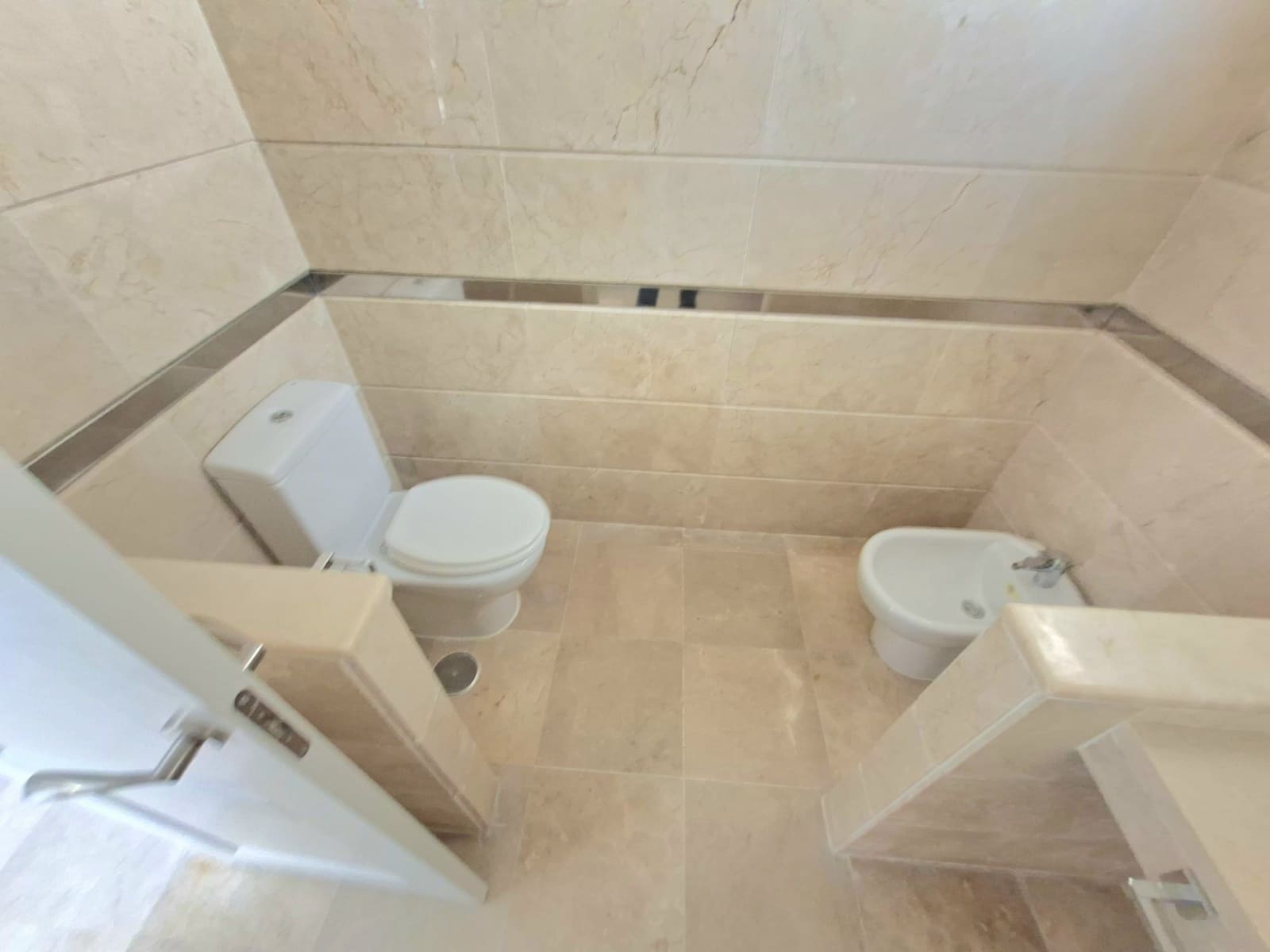 2 Zimmer Apartment zu verkaufen in Sotogrande mit Pool Garage - 400.000 € (Ref: 9647789)