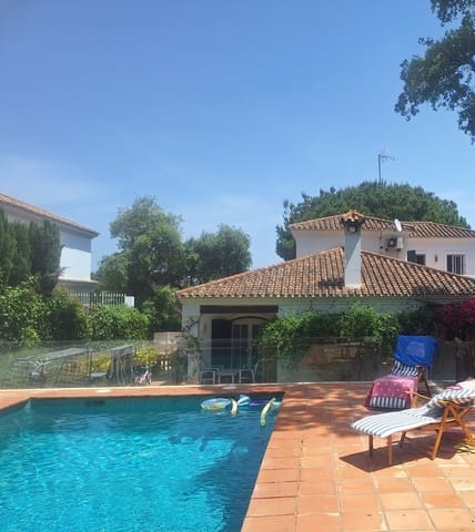 4 soverom Villa til salgs i Sotogrande Alto, San Roque med svømmebasseng - € 1 350 000 (Ref: 9755355)