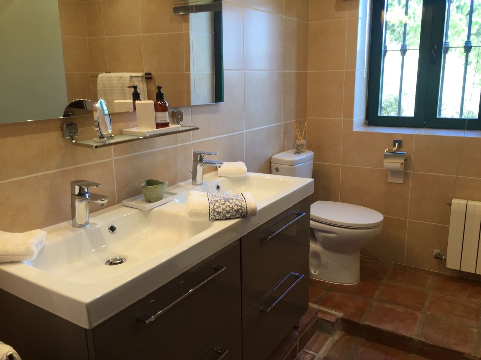 6 sypialnia Willa na sprzedaż w Sotogrande z basenem garażem - 1 795 000 € (Ref: 9770311)