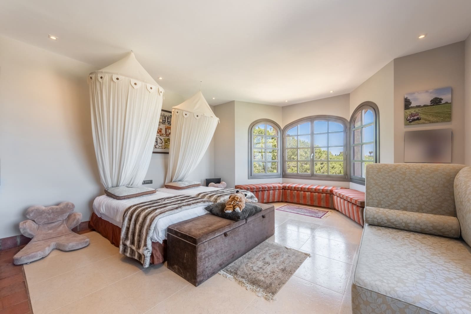 5 quarto Moradia para venda em San Roque com piscina garagem - 3 750 000 € (Ref: 9770312)