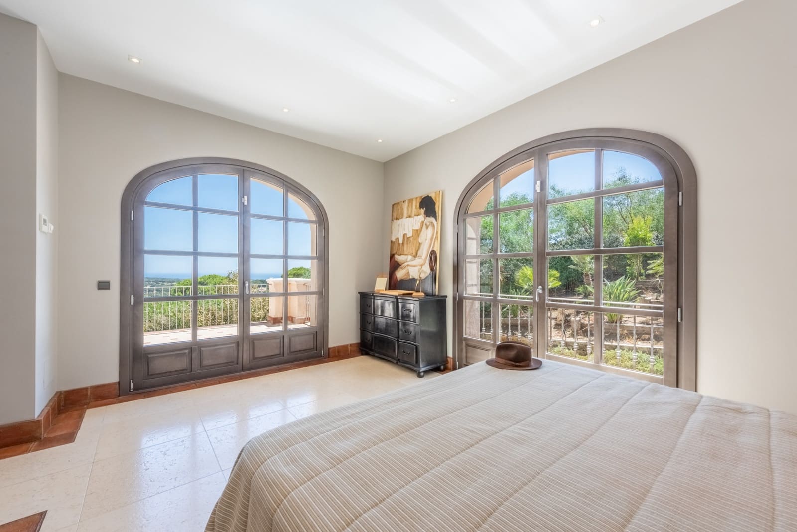 5 quarto Moradia para venda em San Roque com piscina garagem - 3 750 000 € (Ref: 9770312)