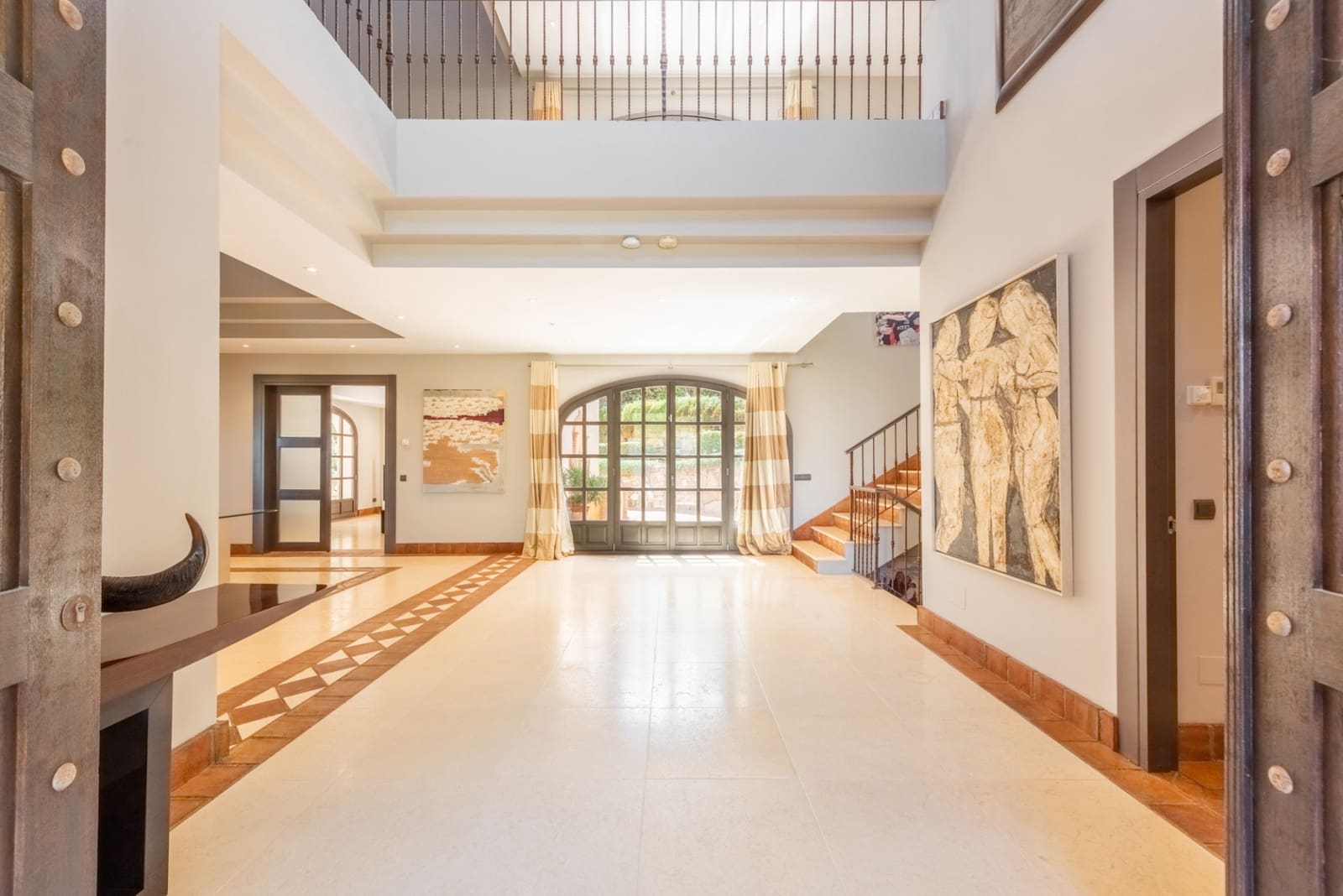 5 quarto Moradia para venda em San Roque com piscina garagem - 3 750 000 € (Ref: 9770312)