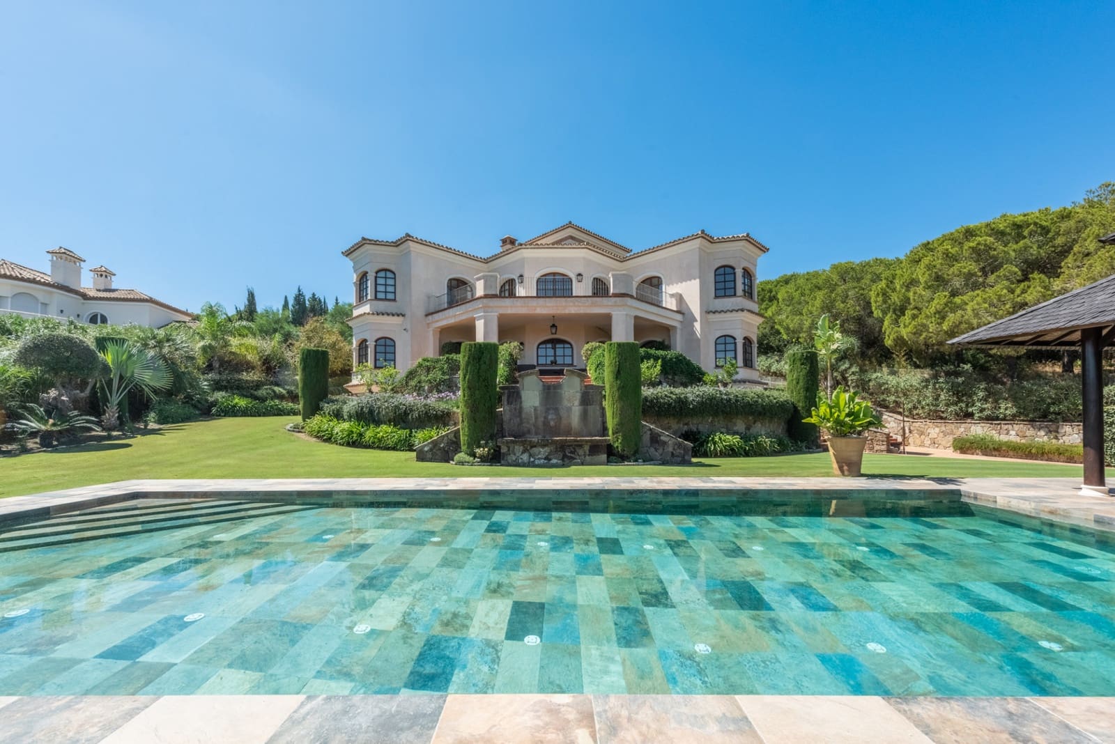 5 sovrum Villa till salu i San Roque med pool garage - 3 750 000 € (Ref: 9770312)