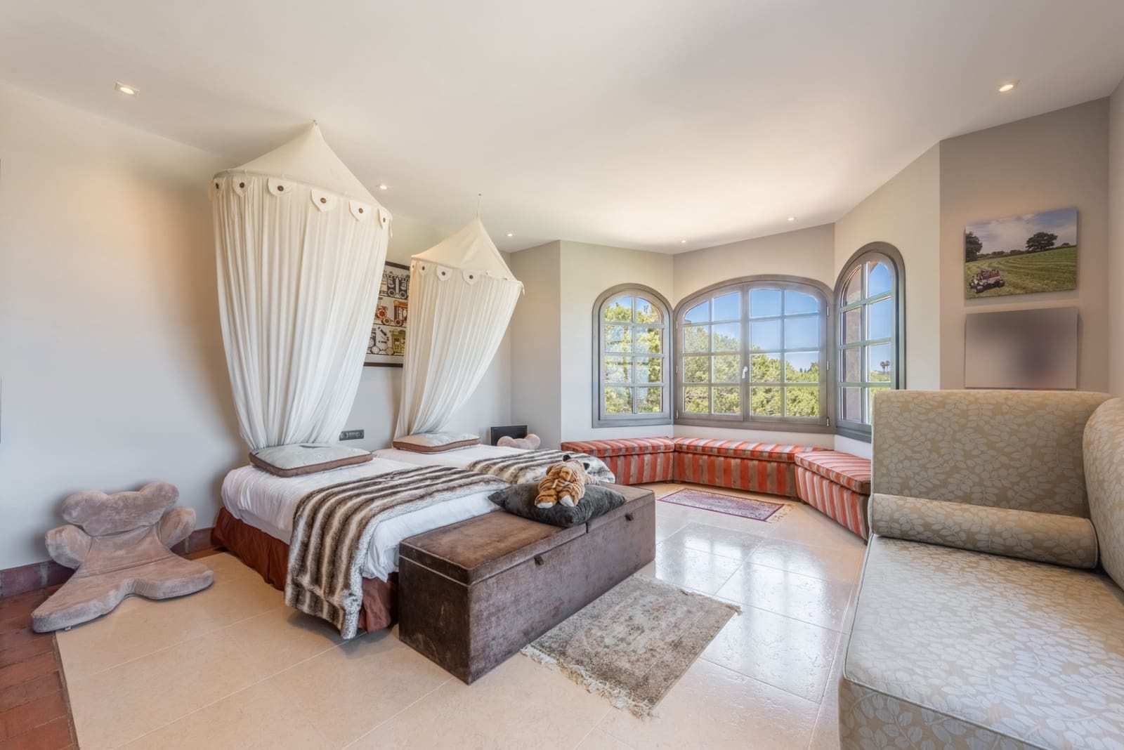 5 sovrum Villa till salu i San Roque med pool garage - 3 750 000 € (Ref: 9770312)