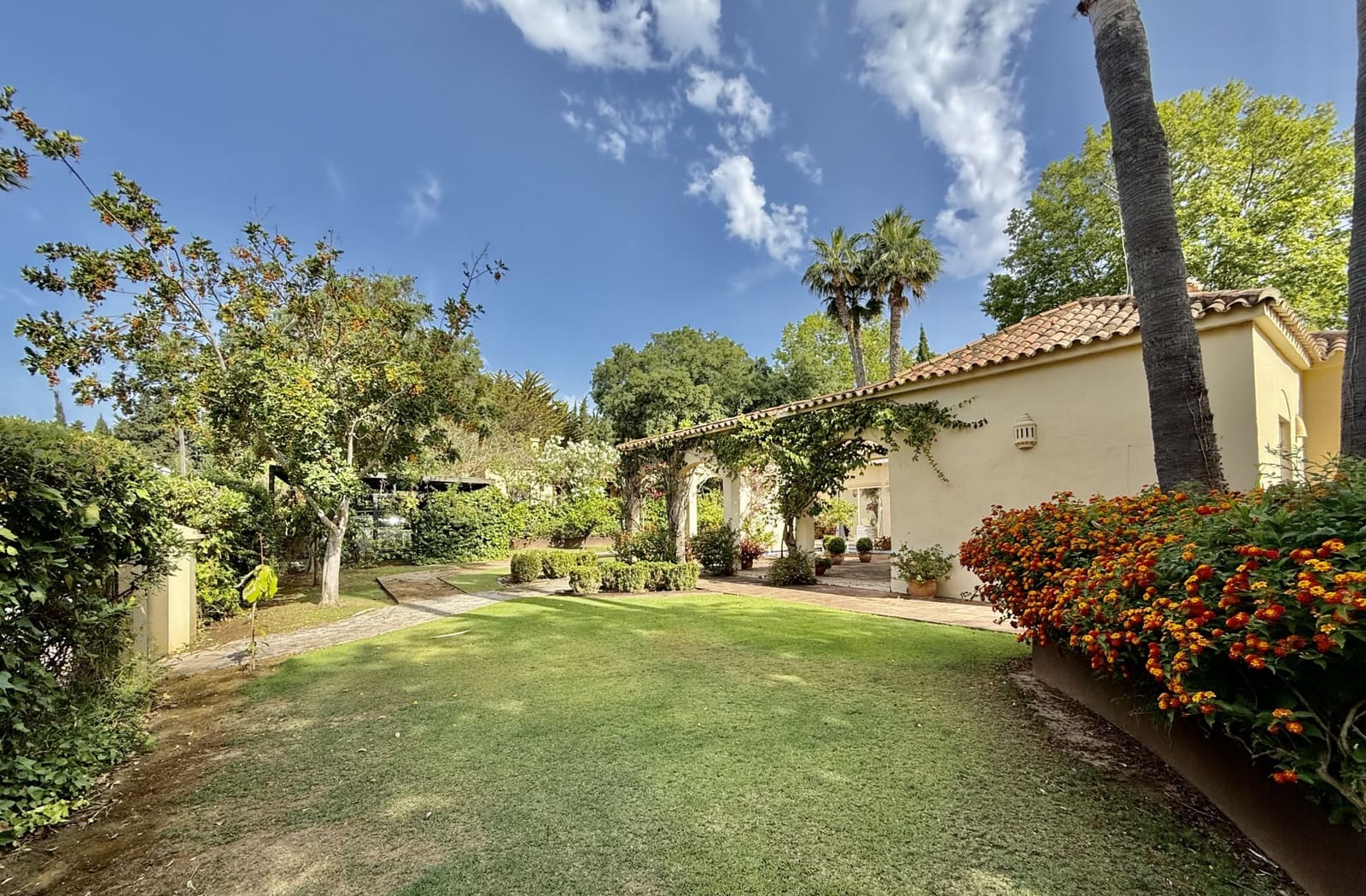 5 camera da letto Villa in vendita in Sotogrande con piscina garage - 995.000 € (Rif: 9770313)
