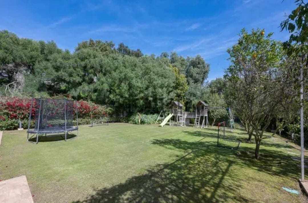 5 chambre Villa/Maison à vendre à Sotogrande avec piscine - 2 290 000 € (Ref: 9875695)
