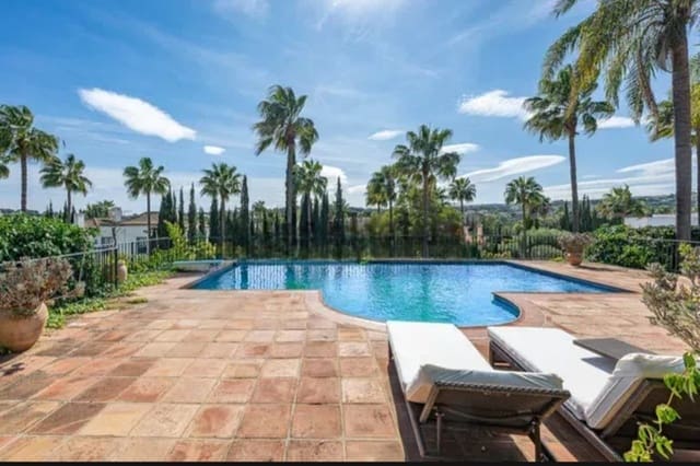 5 chambre Villa/Maison à vendre à Sotogrande Alto, San Roque avec piscine - 2 290 000 € (Ref: 9875695)