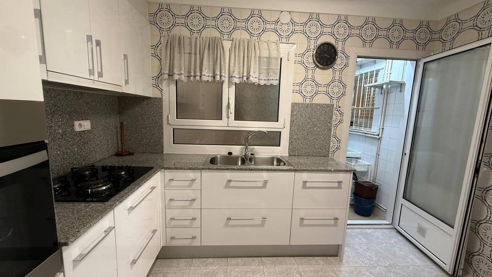 4 bedroom Flat for sale in Girona city - € 265,000 (Ref: 10009200)