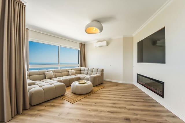 5 makuuhuone Huvila myytävänä paikassa Roca Grossa, Lloret de Mar mukana uima-altaan 
autotalli - 4 500 000 € (Ref: 10030671)