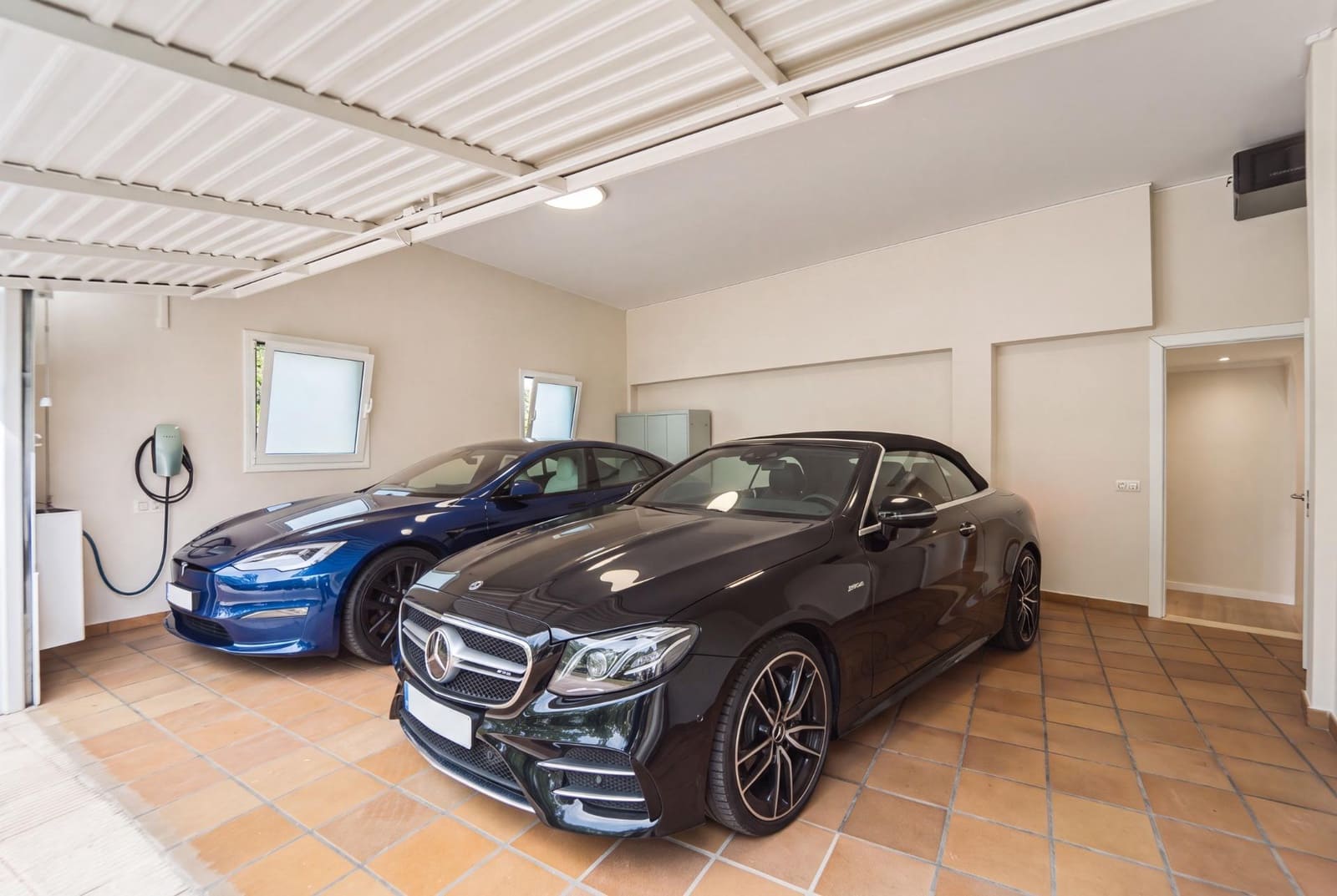 5 makuuhuone Huvila myytävänä paikassa Lloret de Mar mukana uima-altaan 
autotalli - 4 500 000 € (Ref: 10030671)