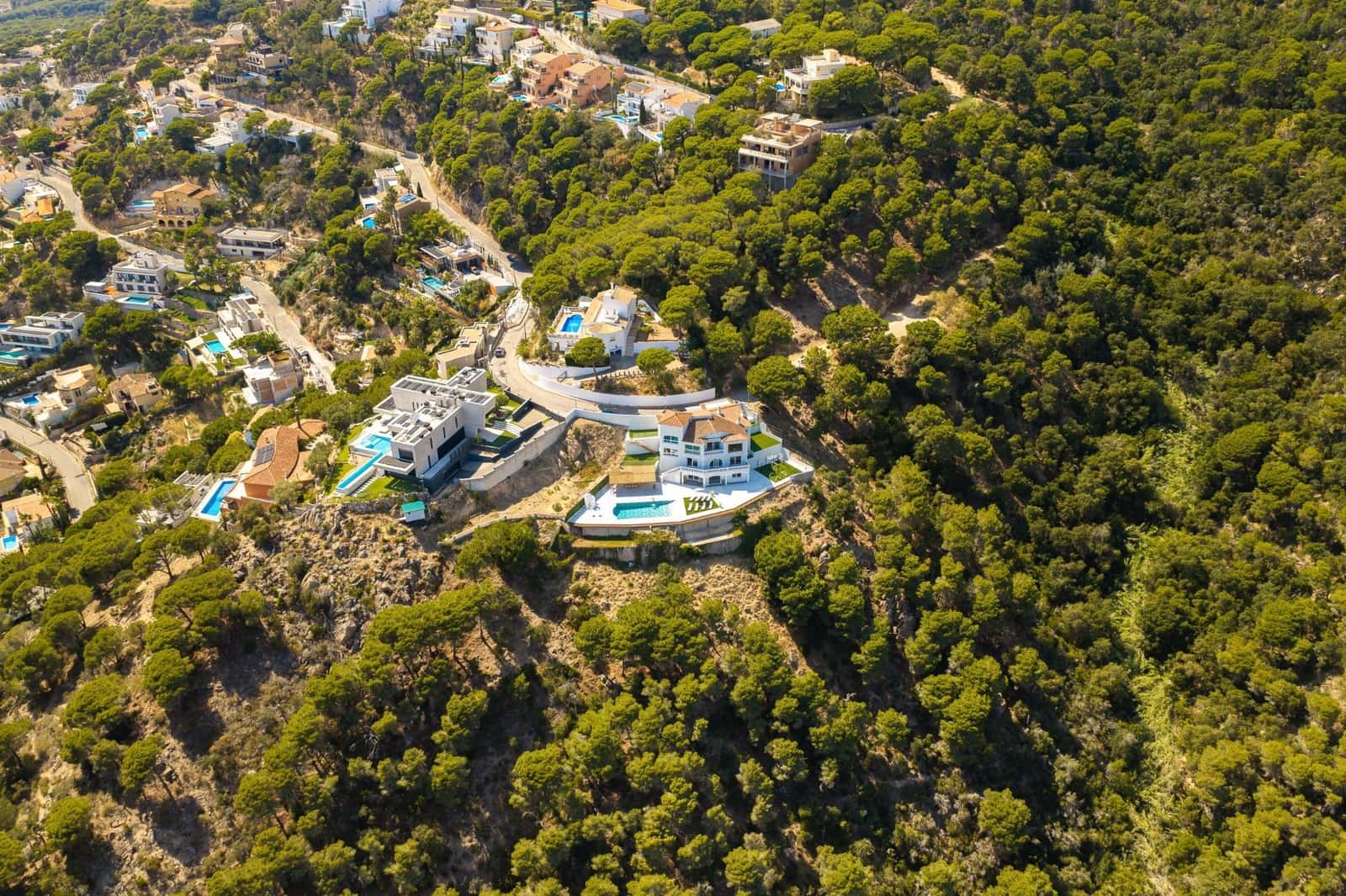 5 makuuhuone Huvila myytävänä paikassa Lloret de Mar mukana uima-altaan 
autotalli - 4 500 000 € (Ref: 10030671)
