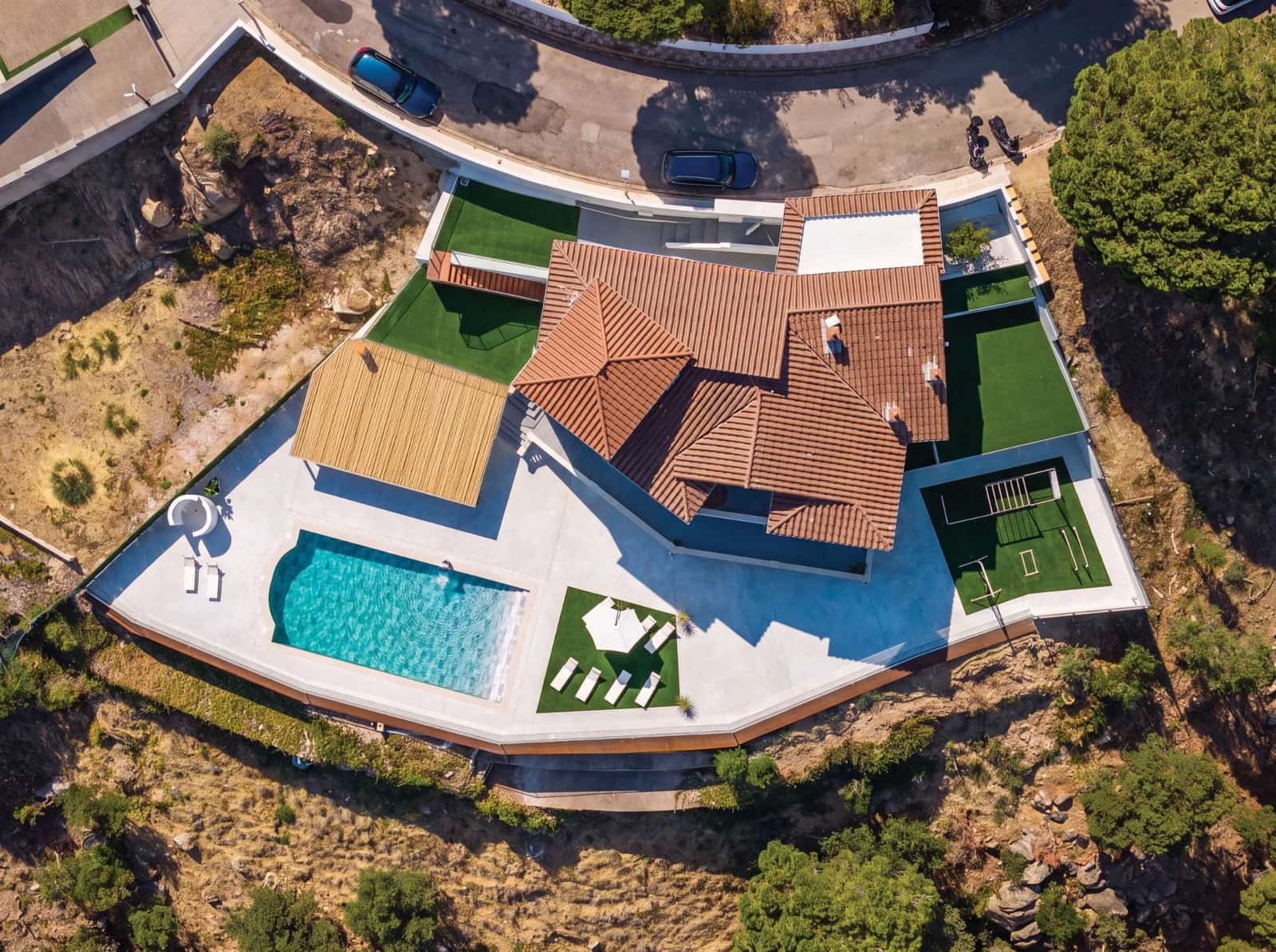 5 makuuhuone Huvila myytävänä paikassa Lloret de Mar mukana uima-altaan 
autotalli - 4 500 000 € (Ref: 10030671)