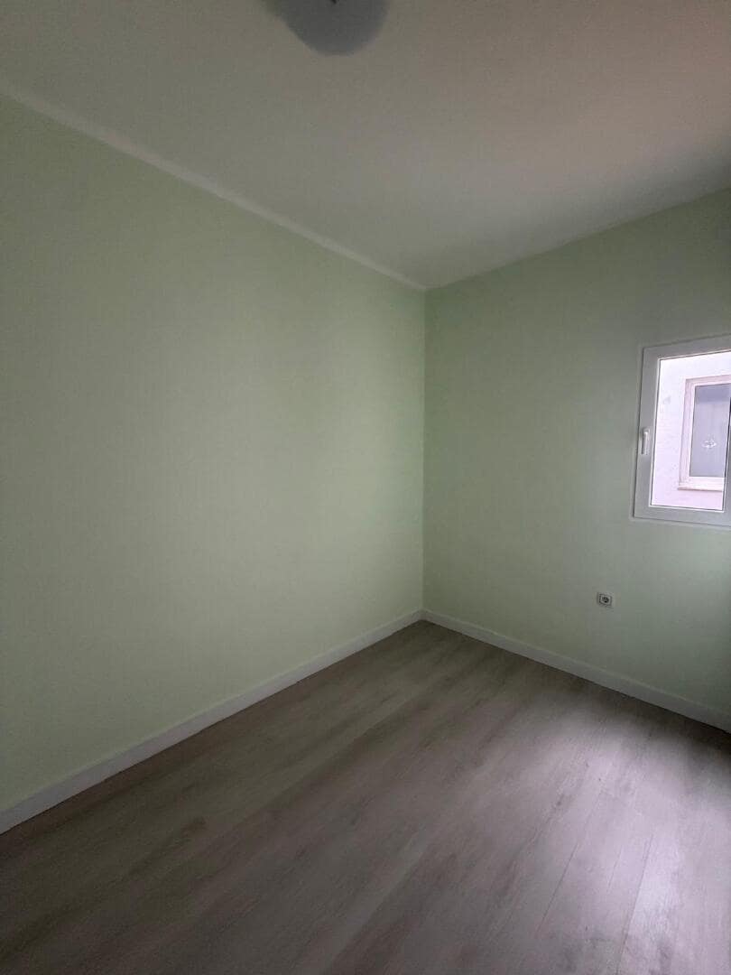 8 bedroom Apartment for sale in Lleida city - € 163,000 (Ref: 9829836)