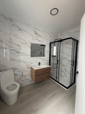 Apartamento de 8 habitaciones en Lleida ciudad en venta - 163.000 € (Ref: 9829836)