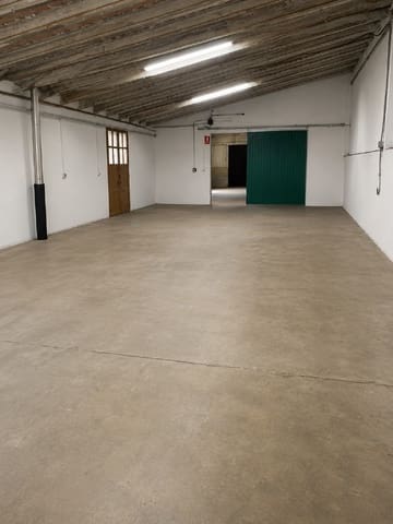 Commerciale in vendita in Cassà de la Selva - 150.000 € (Rif: 9829837)