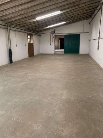 Commerciale in vendita in Cassà de la Selva - 150.000 € (Rif: 9829837)