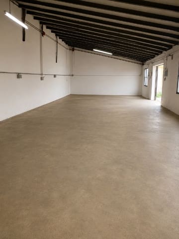 Commerciale in vendita in Cassà de la Selva - 150.000 € (Rif: 9829837)