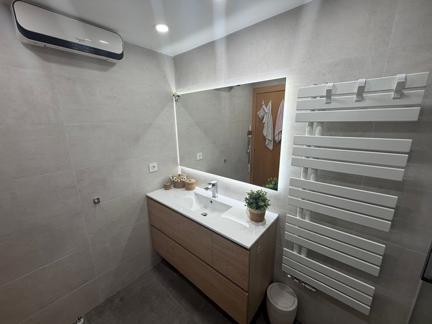 2 sypialnia Apartament na sprzedaż w Miasto Girona z basenem - 259 000 € (Ref: 9829838)