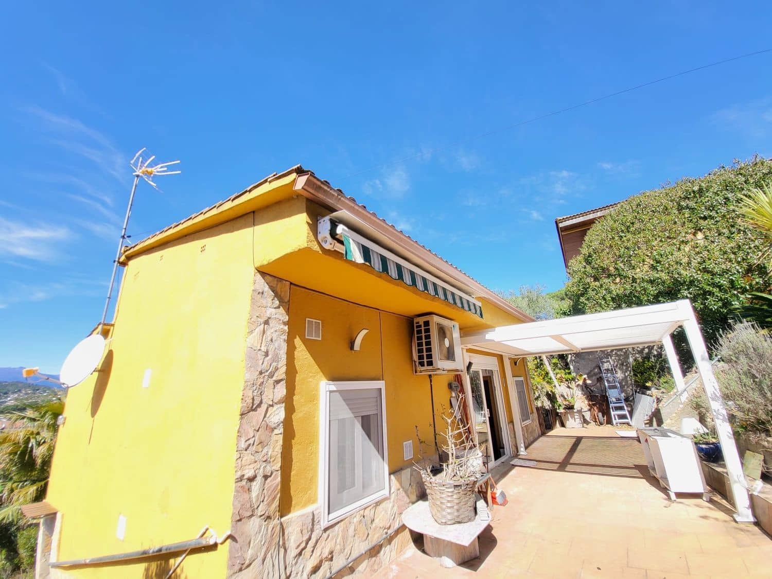 2 bedroom Townhouse for sale in Macanet de la Selva with pool - € 251,460 (Ref: 9829840)