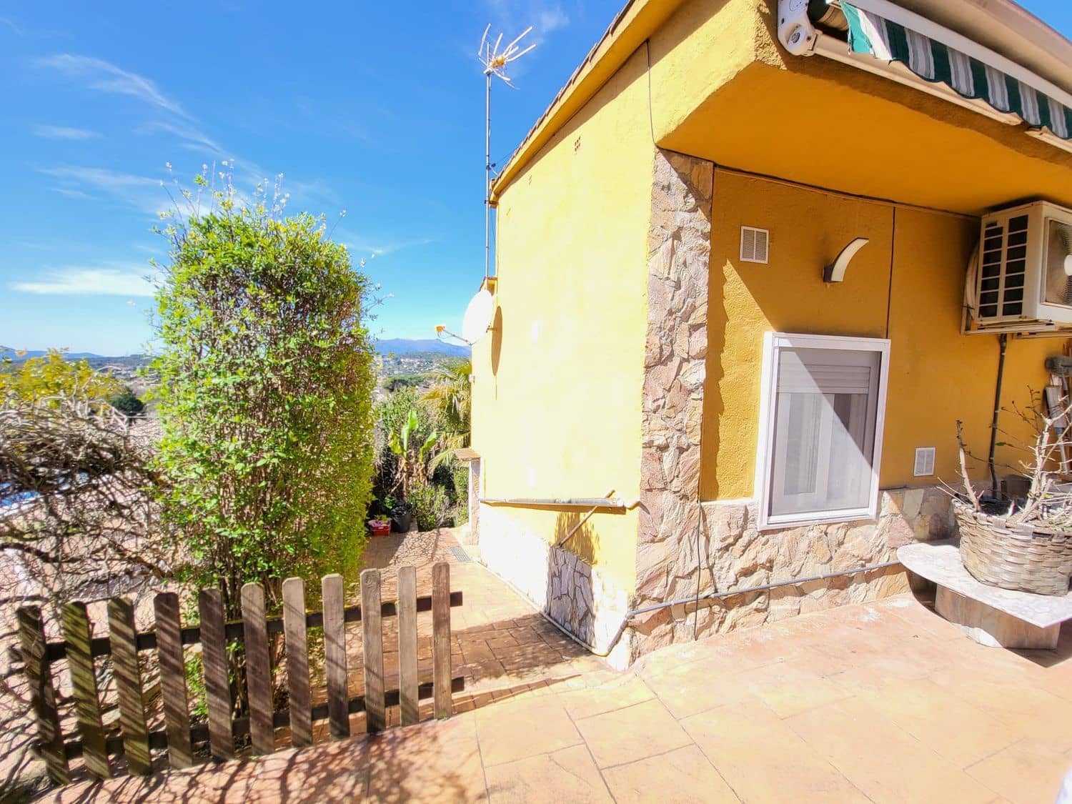 2 bedroom Townhouse for sale in Macanet de la Selva with pool - € 251,460 (Ref: 9829840)