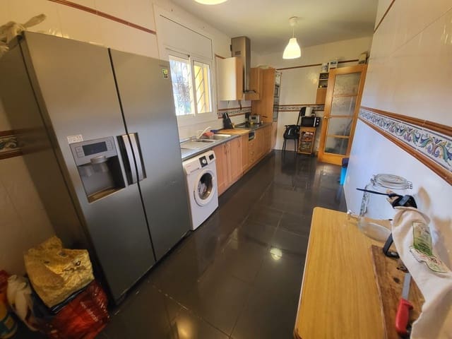 4 bedroom Townhouse for sale in Maçanet de la Selva - € 280,000 (Ref: 9829841)