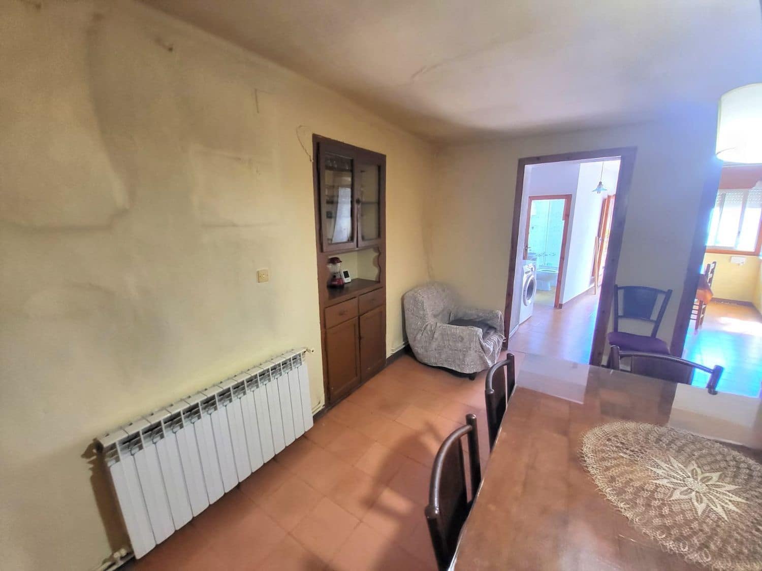 3 bedroom Townhouse for sale in Macanet de la Selva - € 175,000 (Ref: 9829843)
