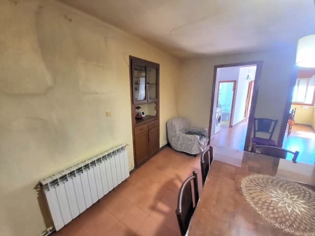 3 bedroom Townhouse for sale in Maçanet de la Selva - € 175,000 (Ref: 9829843)