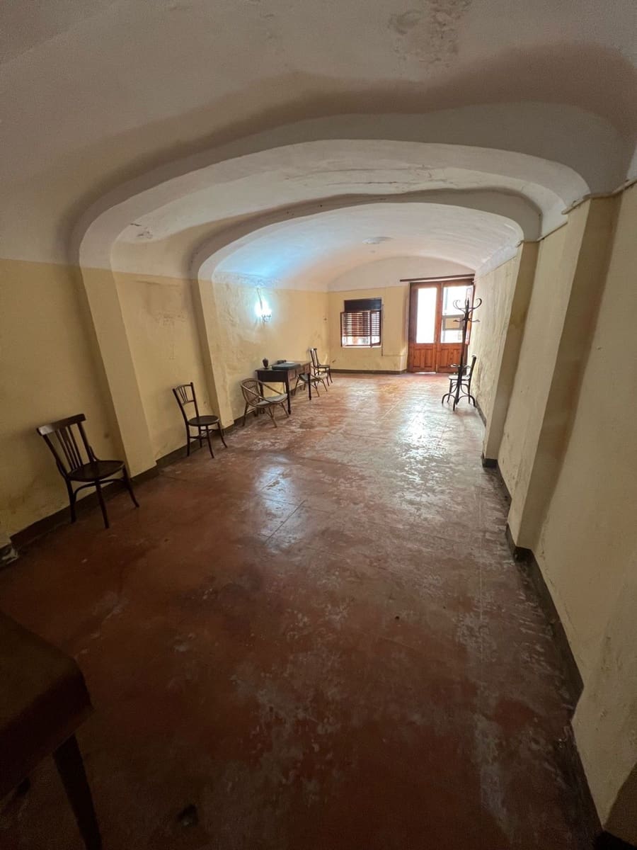 3 bedroom Townhouse for sale in Macanet de la Selva - € 175,000 (Ref: 9829843)